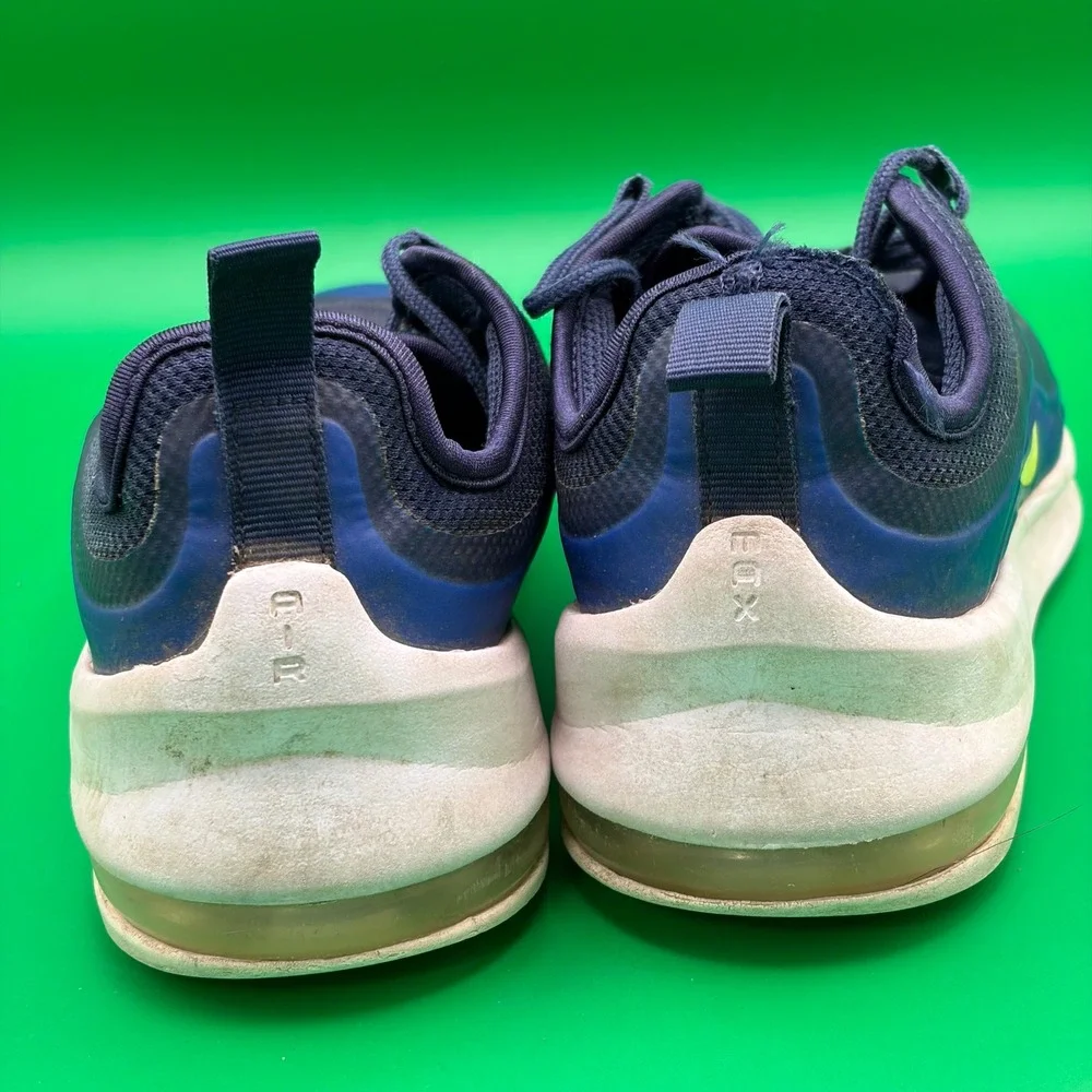 Nike Air Max Axis Sneakers Kids 6Y Midnight Navy Volt Blue White Athletic Shoes